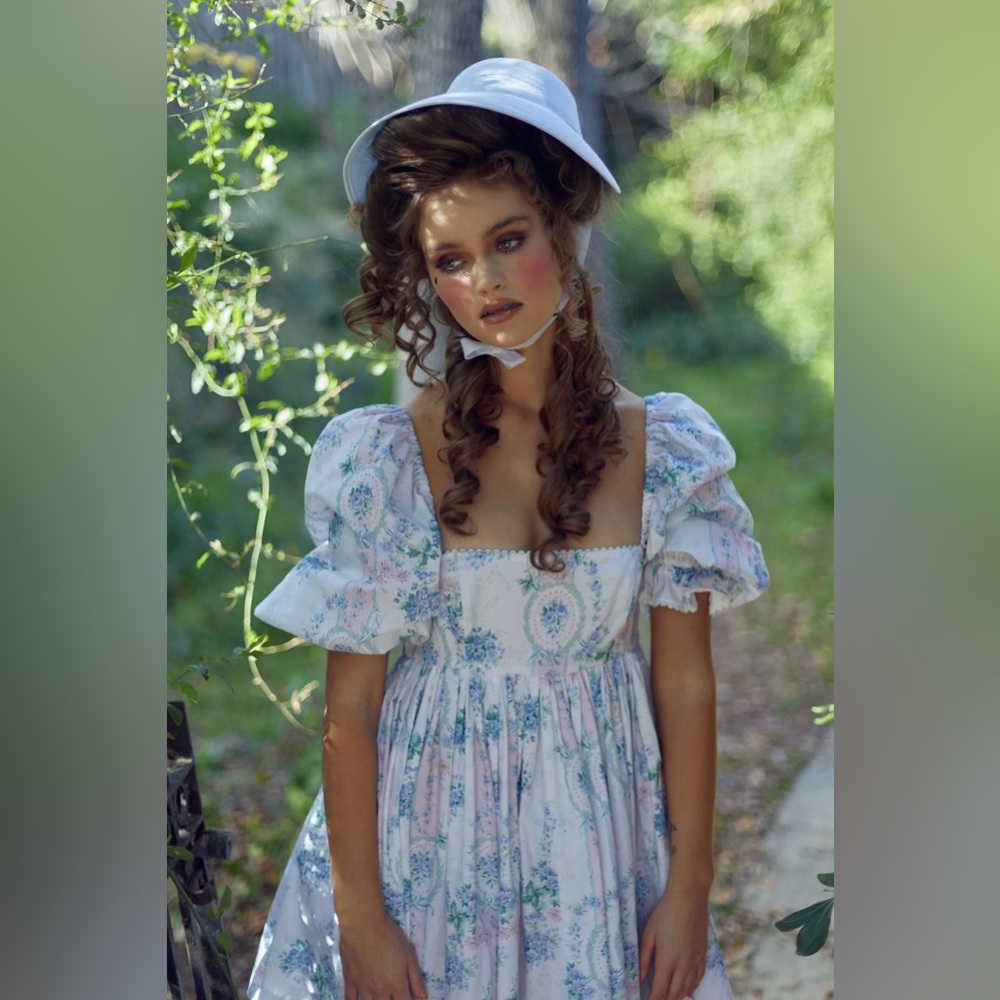 Selkie Floral Midi Dress - Picture 3 of 12